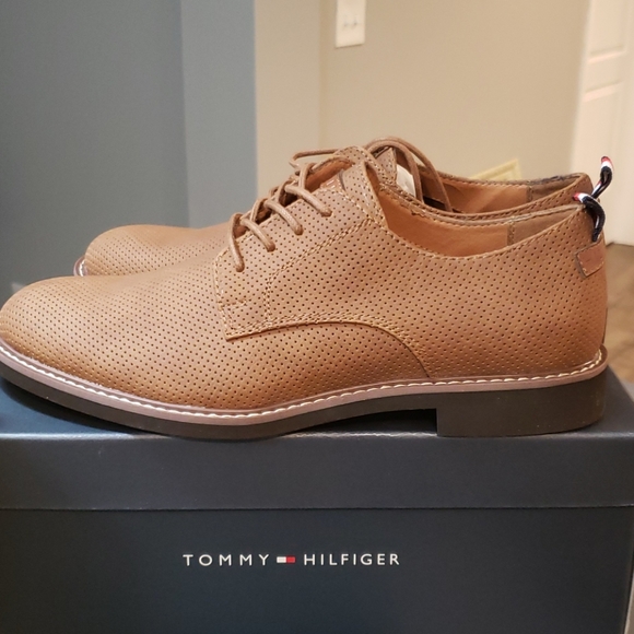 Tommy Hilfiger Mens Garson 6 Oxford 